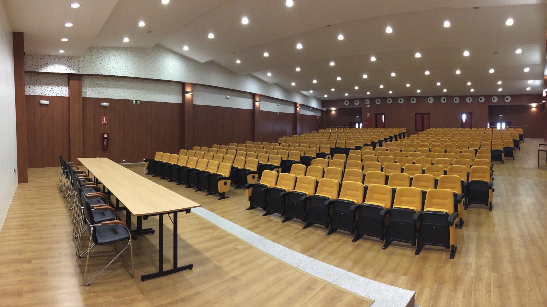 Centro Multifuncional San Isidro — institucional en San Isidro, Tenerife — imagen 7